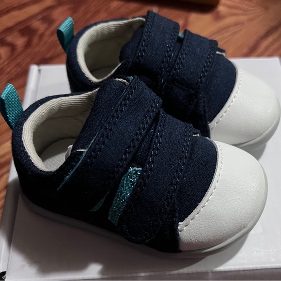 Ten Little Other - Ten Little First Walkers Navy / White Shoes Size 3 NIB Blue Velcro Box Included